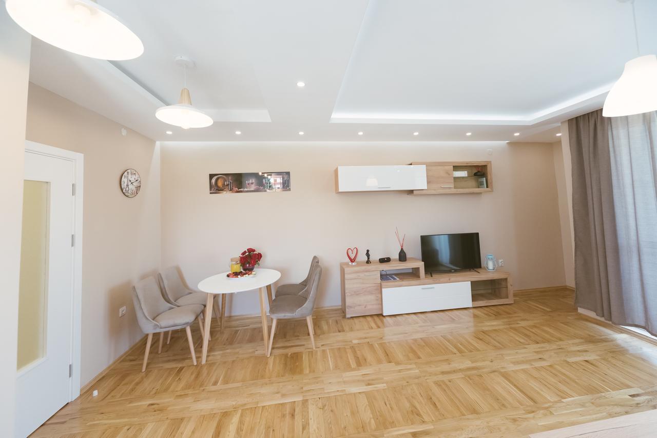 Apartment Luxury Explorer Podgorica Eksteriør billede