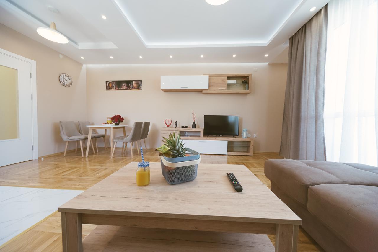 Apartment Luxury Explorer Podgorica Eksteriør billede