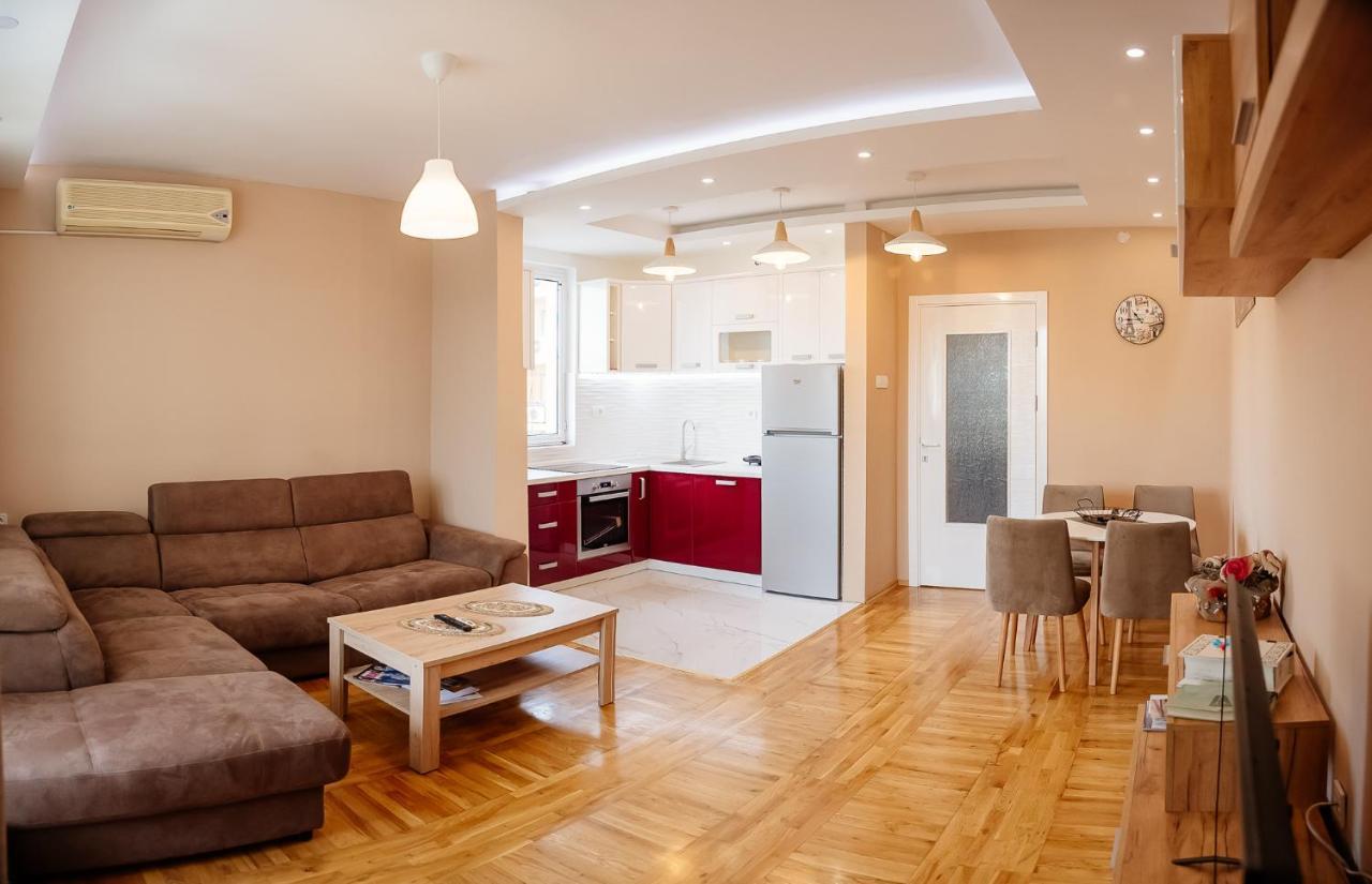 Apartment Luxury Explorer Podgorica Eksteriør billede