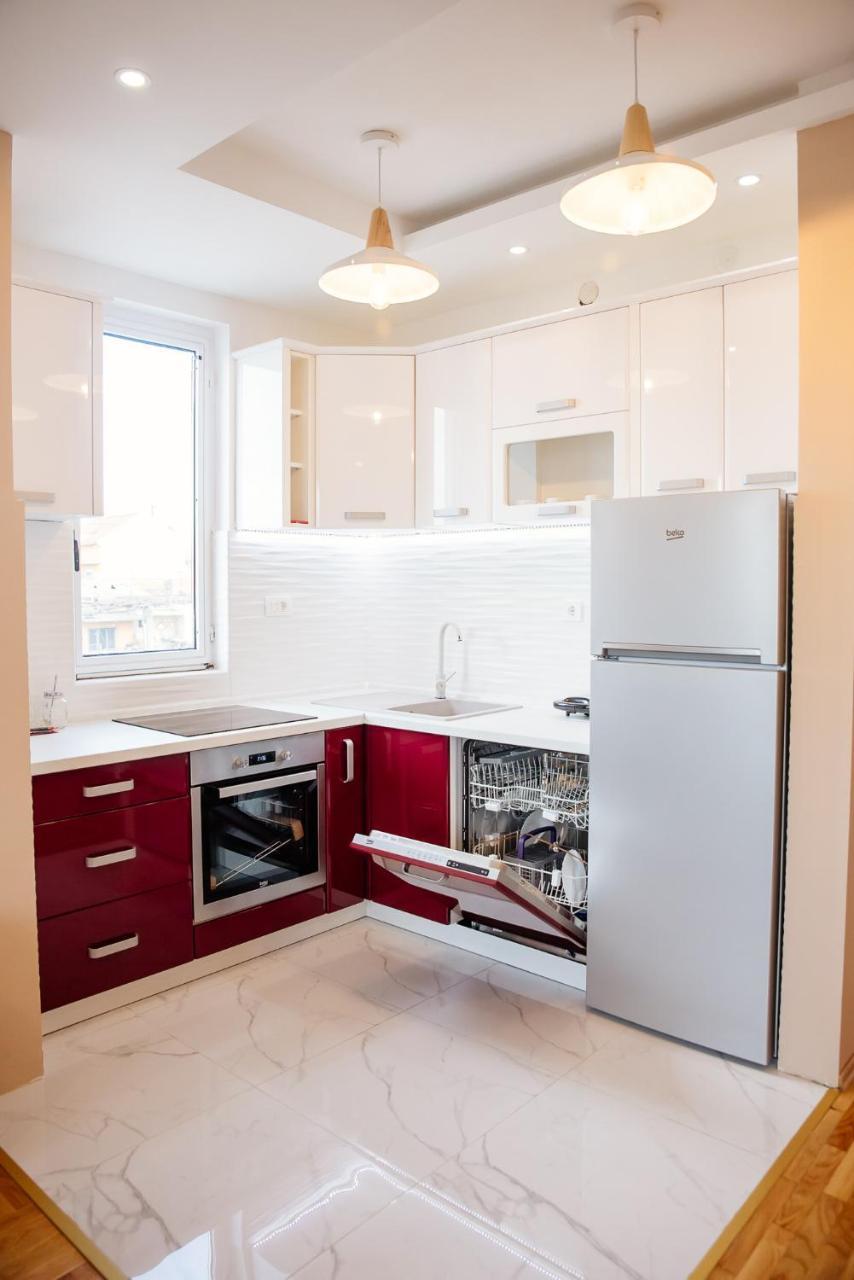 Apartment Luxury Explorer Podgorica Eksteriør billede